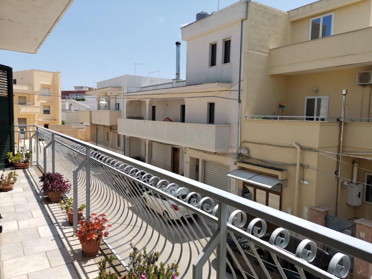 Favolosa Casa Con Terrazza, Idromassaggio, Cortile E Garage Auto Каровиньо Экстерьер фото