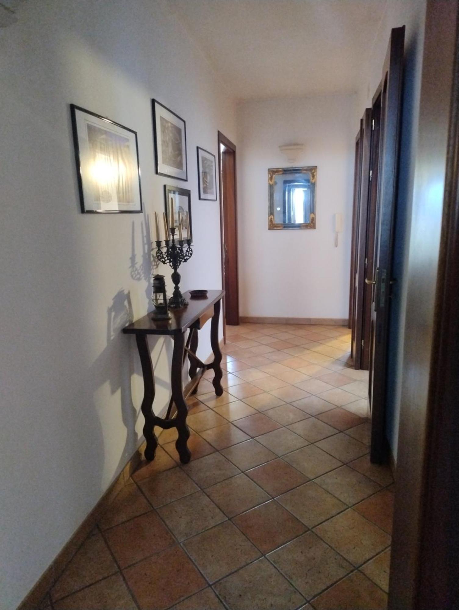 Favolosa Casa Con Terrazza, Idromassaggio, Cortile E Garage Auto Каровиньо Экстерьер фото